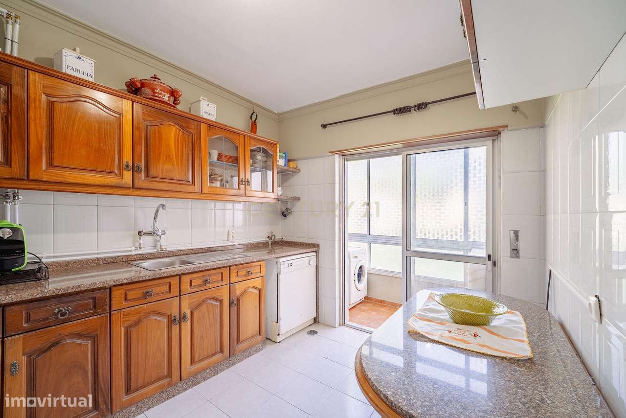 Apartamento T2 - Pinhal de Frades - Grande imagem: 4/19