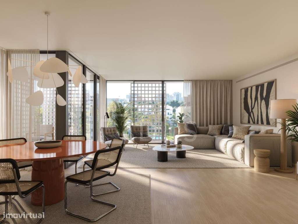 Apartamento T2 com varanda e estacionamento em Vilamoura - Grande imagem: 2/56