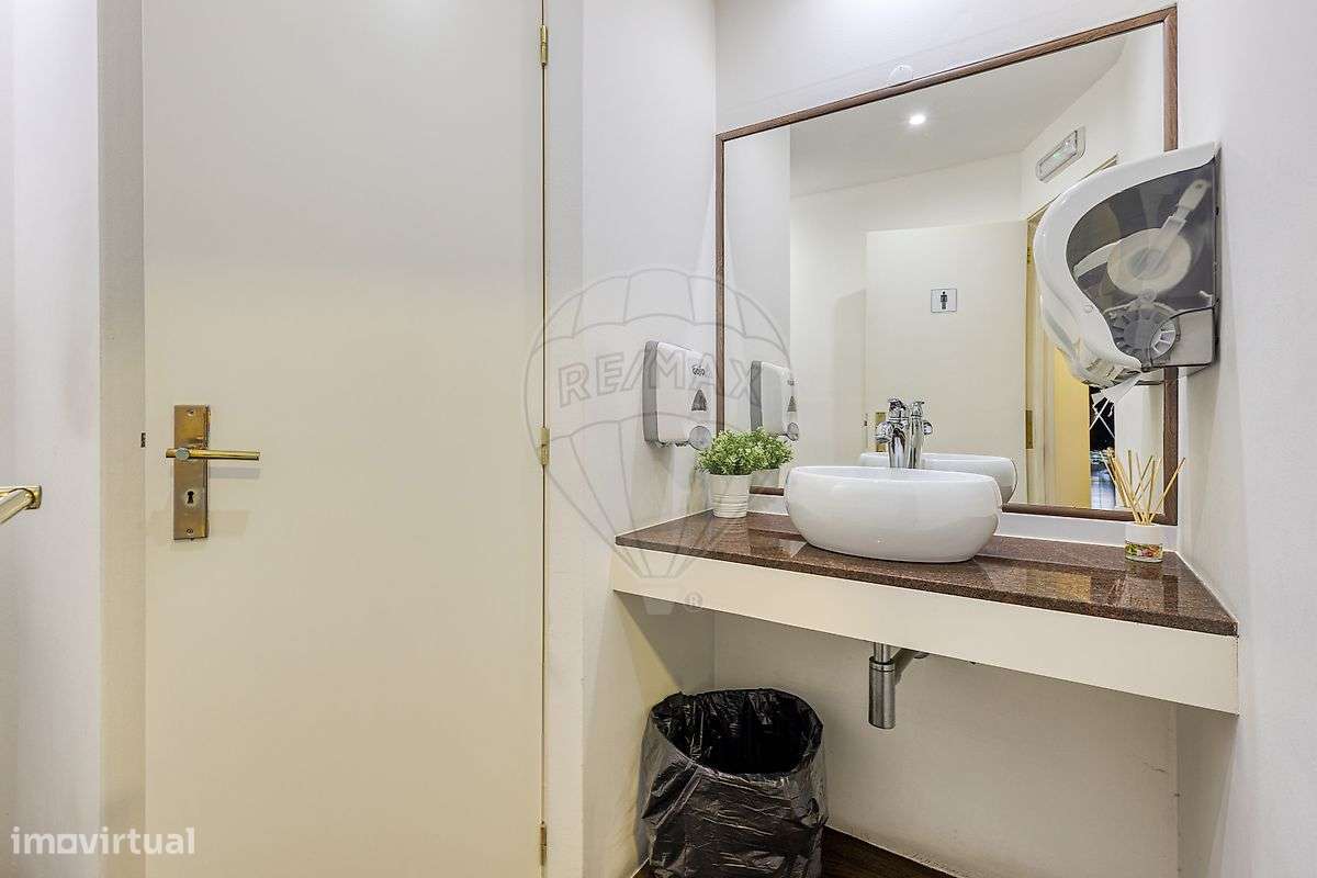 Outros - Comercial  para arrendamento - Grande imagem: 2/24