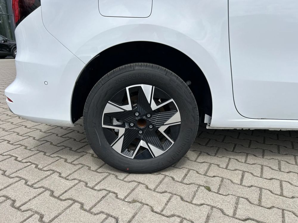 nissan townstar