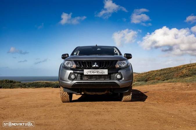 Mitsubishi L200 2.4 DI-D CD Sport Space Strakar - 15