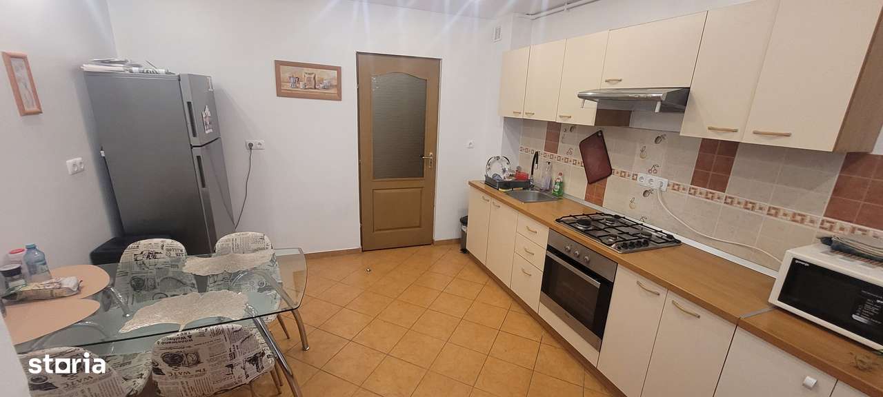 Apartament 2 camere , 72 mp, zona Parc Sub Arini - Imagine principală: 5/10