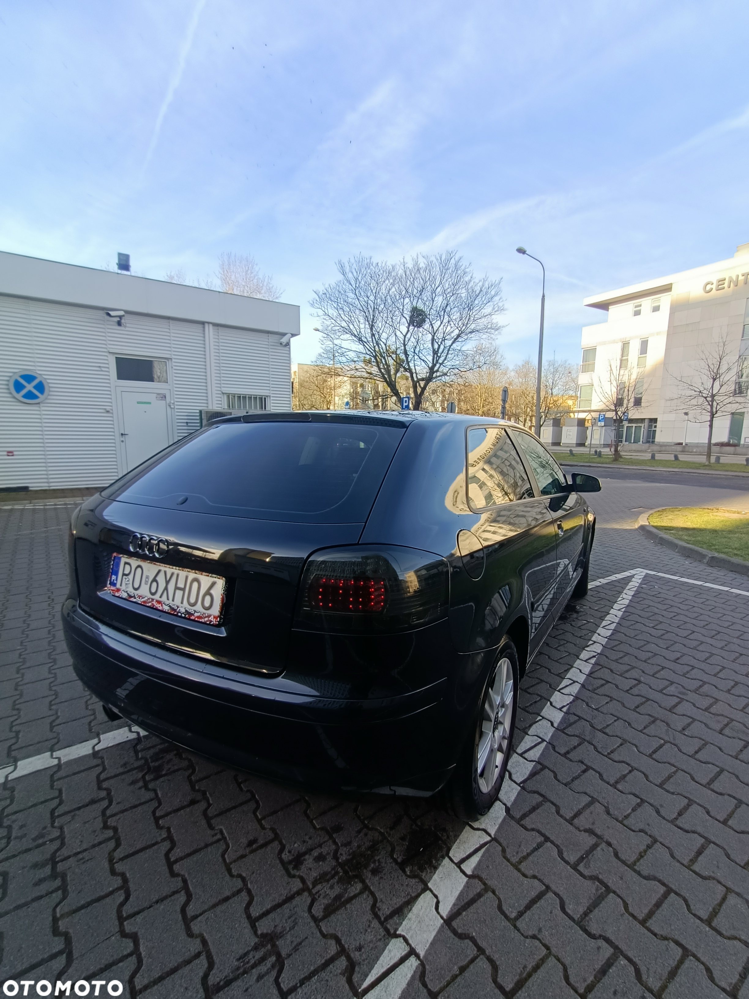 Audi A3 1.6 Ambiente - 3