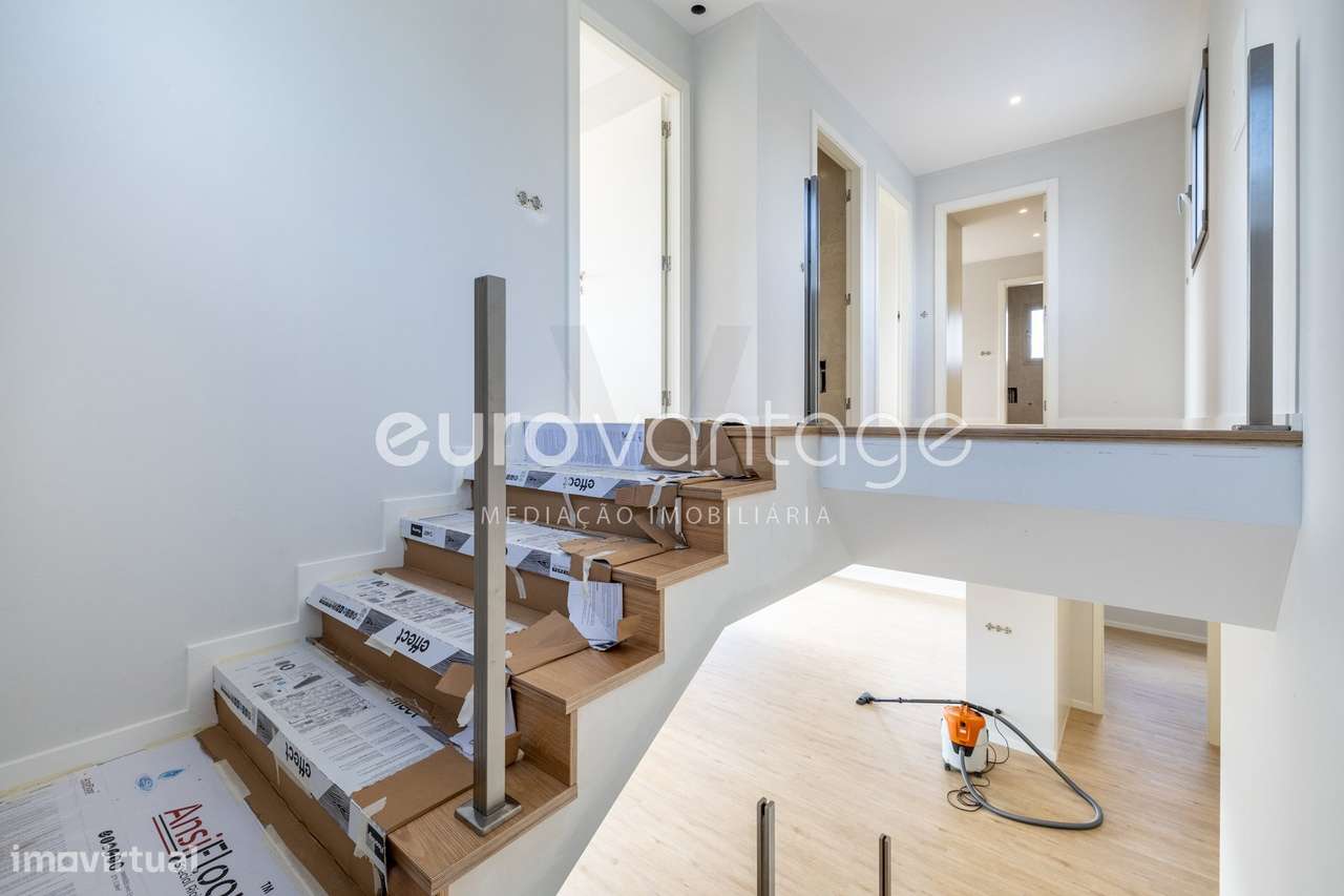 Moradia T4 | Nova | Jardoeira – Batalha-15