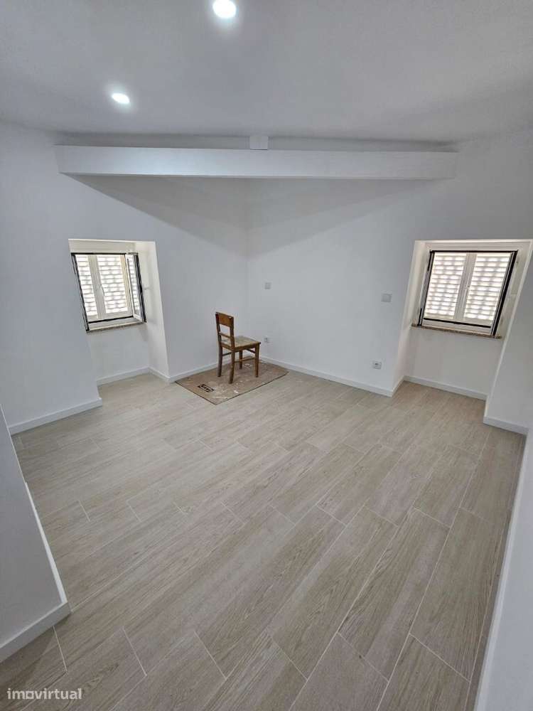 Moradia Ind. V2 - Arcos de Valdevez - Grande imagem: 5/17