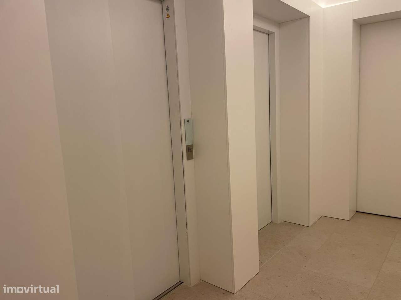 Penthouse T2 de Luxo Av. da República (Gaia)-21