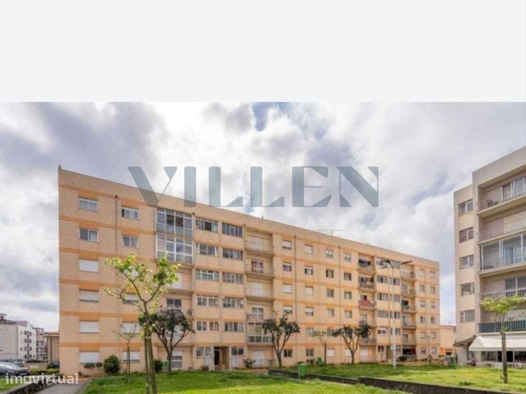 Apartamento T3 a 200m da Praia das Caxinas-14