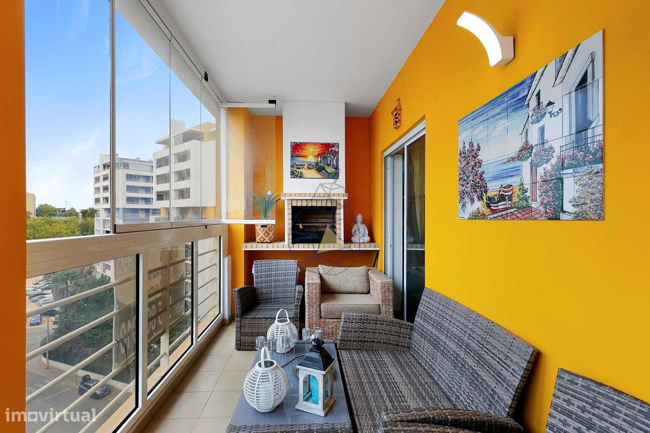 Magnifico Apartamento T2 situado no 7º piso   com 2 casas de banho no - Grande imagem: 3/45