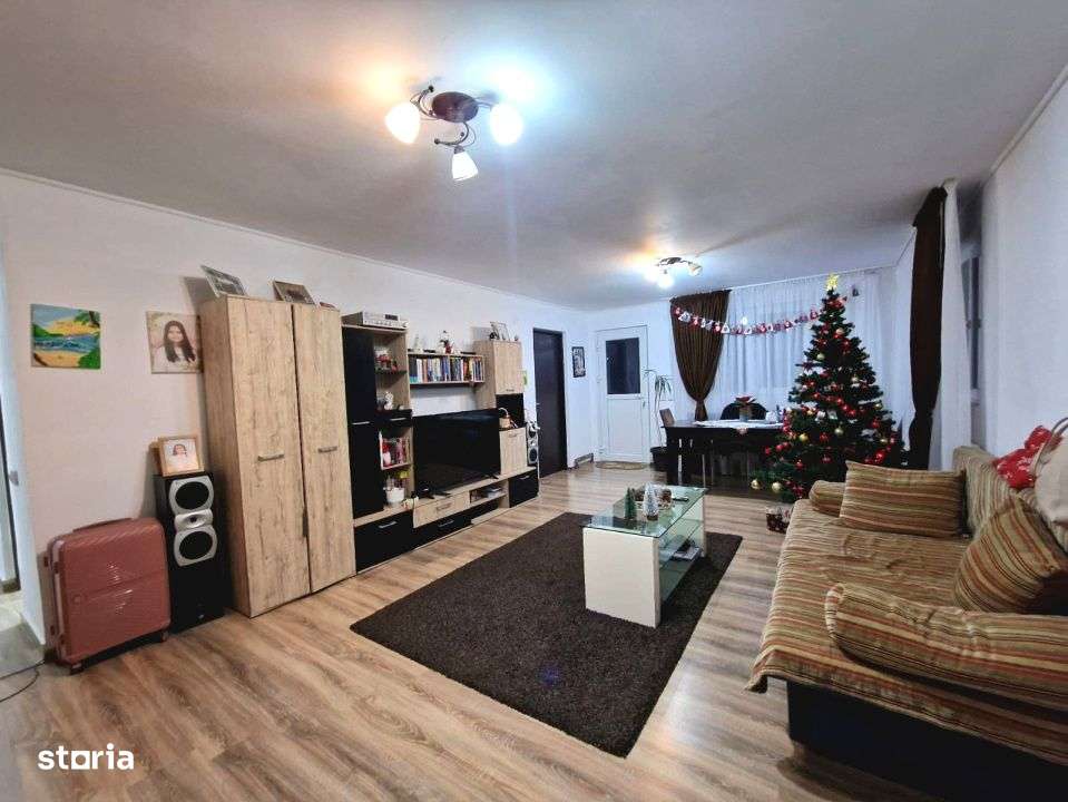 Casa renovata, pozitie excelenta – 1 Mai, Spitalul nr. 1 - Imagine principală: 1/7