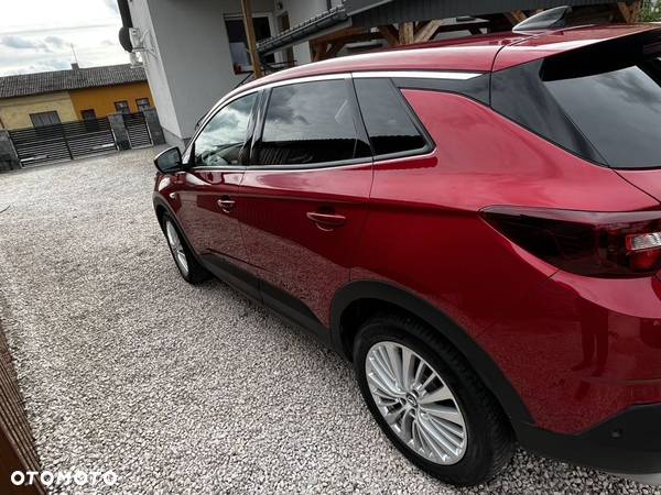 Opel Grandland X 1.2 T Ultimate S&S - 12