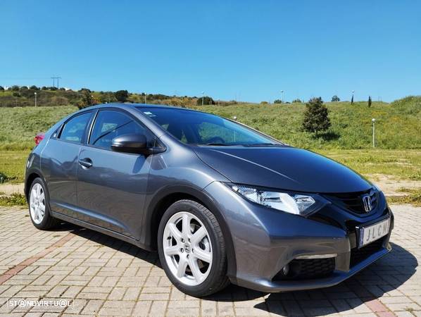 Honda Civic 1.6 i-DTEC Comfort - 1