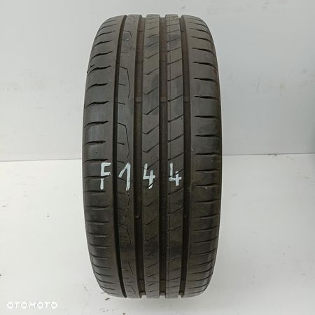 Opona 245/45/19 Continental Premium 7 (F144) - 1