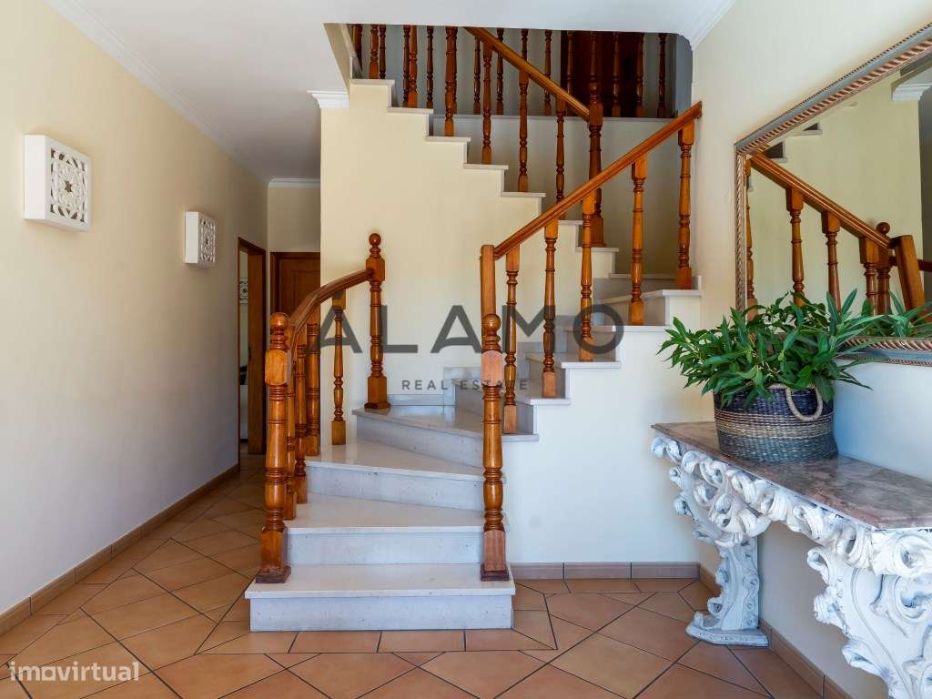 Charmosa Moradia Tradicional em Vale Formoso-7