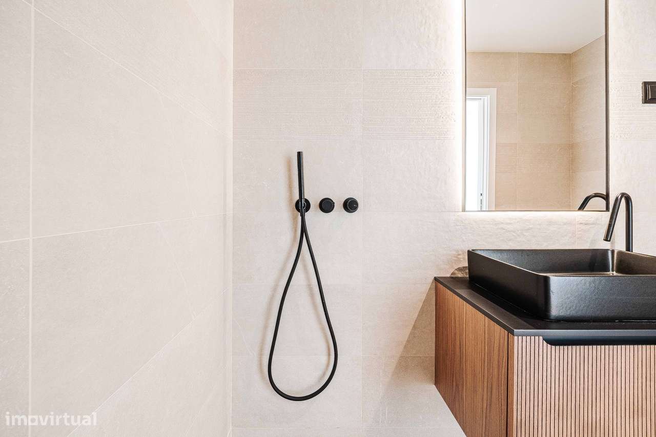 Elegante moradia T4 de arquitetura contemporânea em Albarraque-38