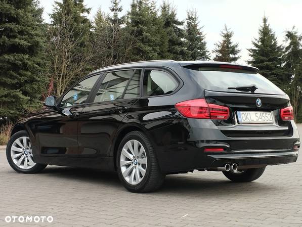 BMW Seria 3 320i Touring Luxury Line - 5
