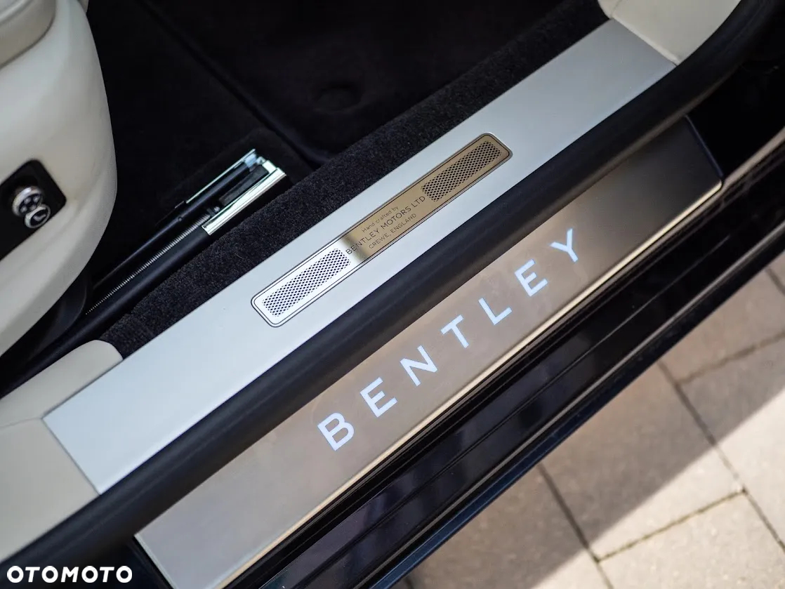 Bentley Continental Flying Spur New V8 Azure - 15