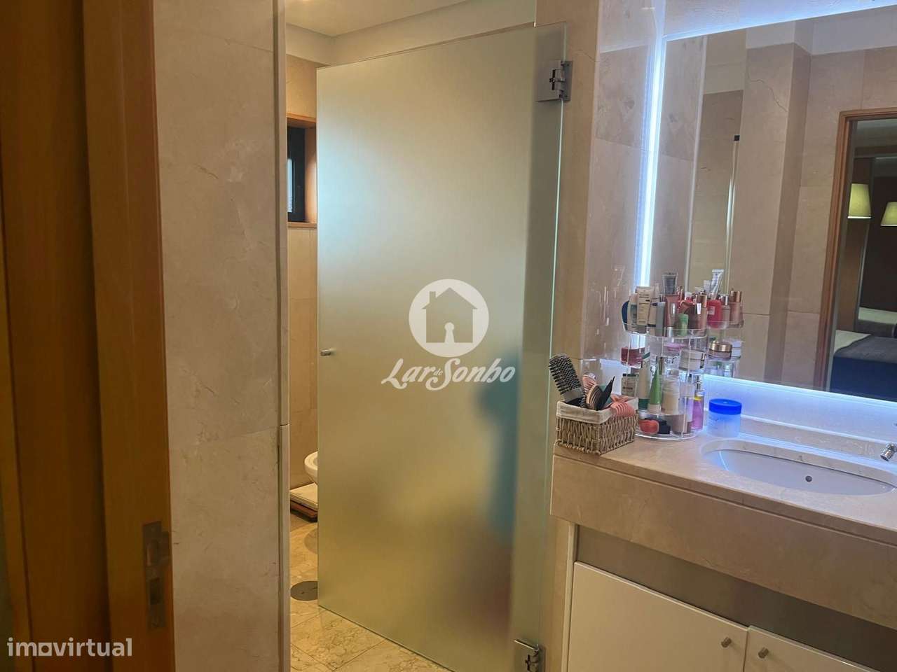 T3 Bastante espaçoso no centro da Maia-18