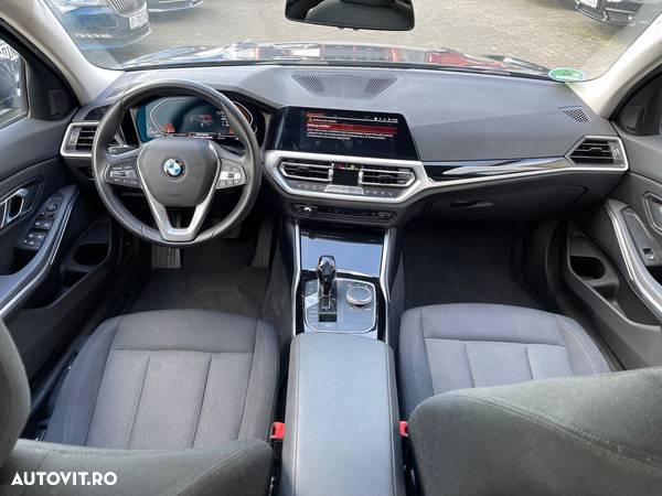 BMW Seria 3 - 13