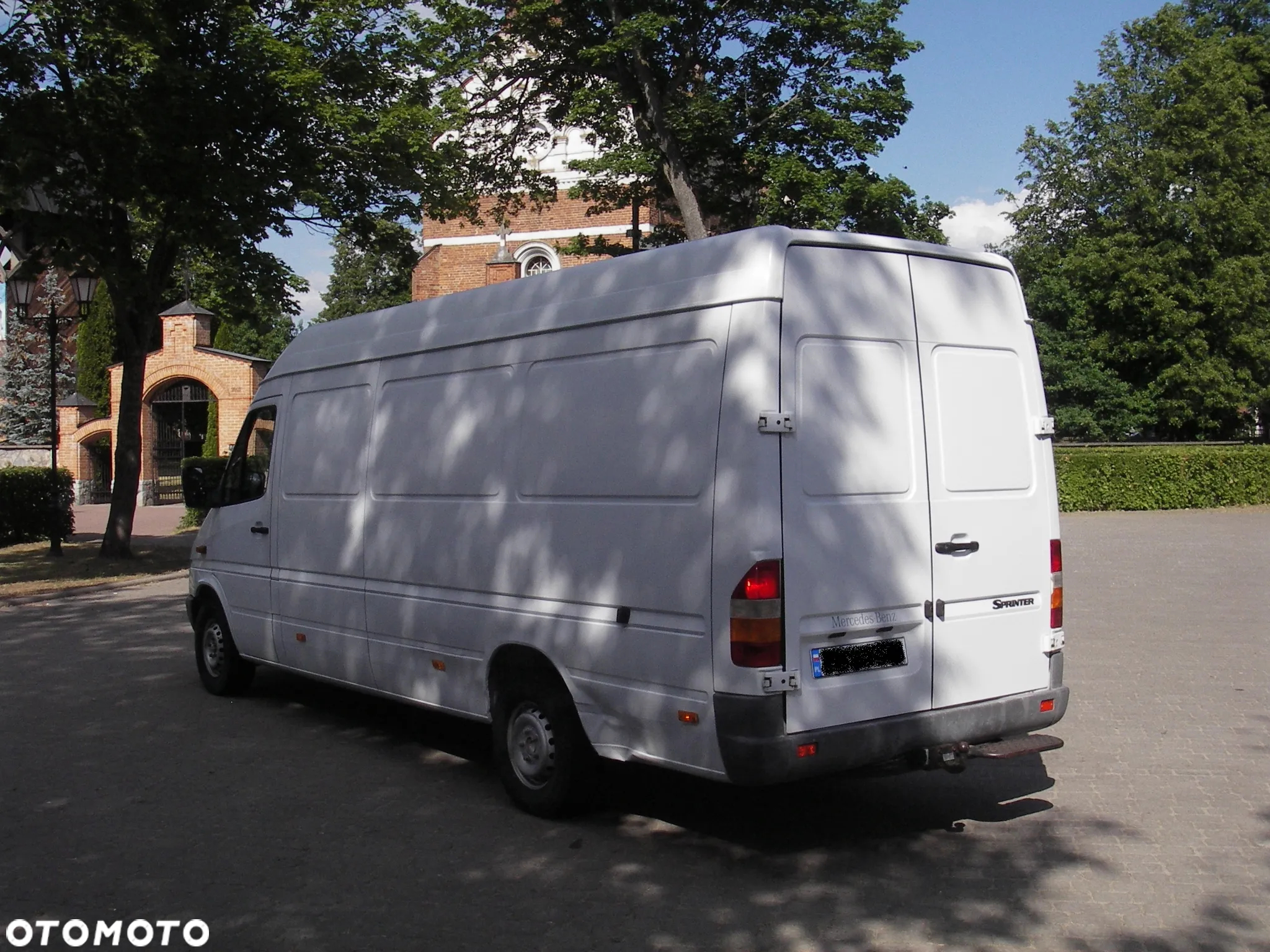 Mercedes-Benz Sprinter - 6