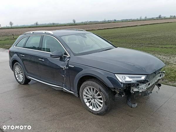 Audi A4 Allroad 2.0 TFSI Quattro S tronic - 2