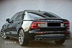 Volvo S60 B5 B AWD R-Design - 14