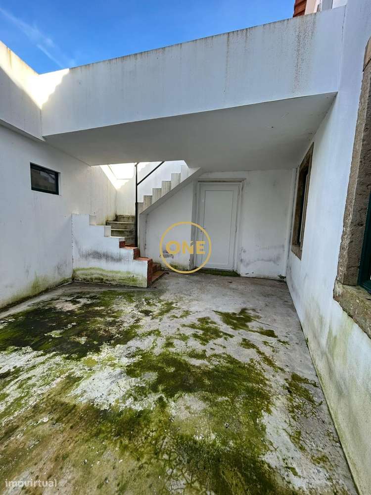 Excelente Moradia T5 em Salvaterra de Magos-21