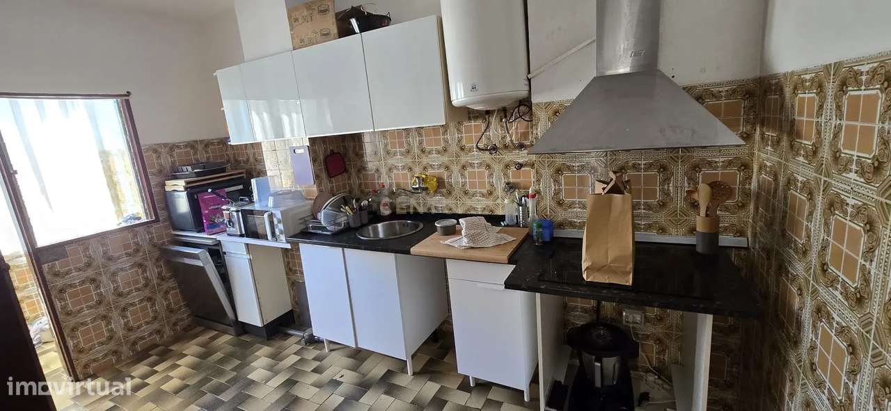 Apartamento T3 com Elevador em Elvas, Portalegre-5