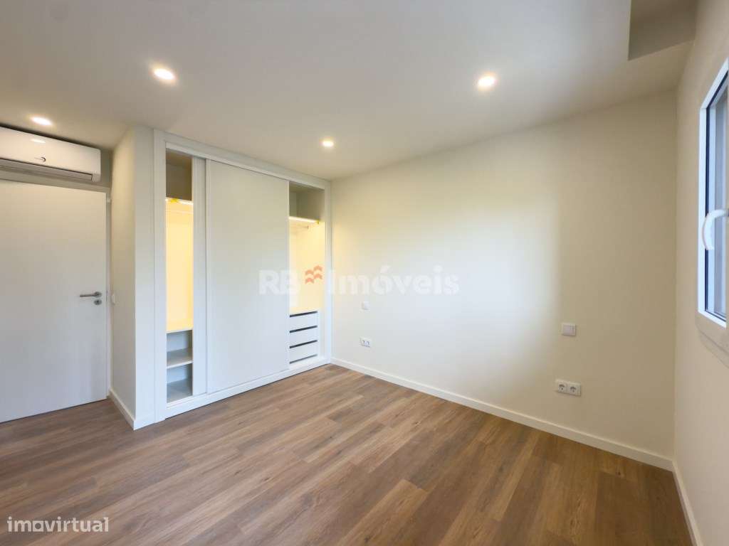 Apartamento Novo T3 c/ Varanda e Elevador- Cidade de Santarém-17
