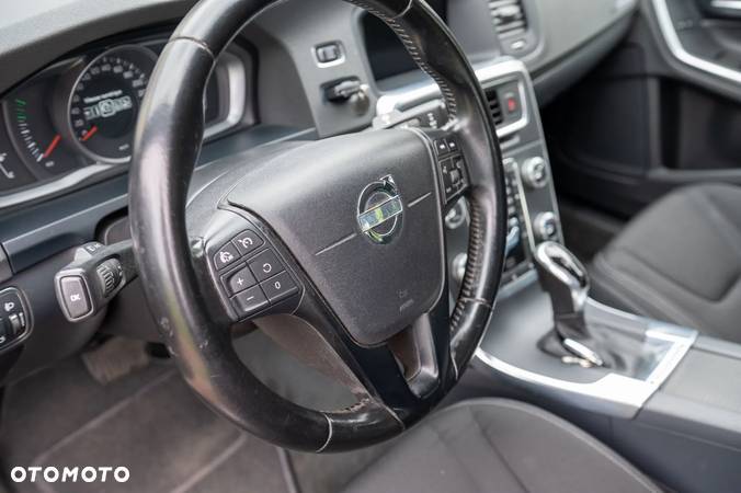 Volvo S60 D3 Kinetic - 9