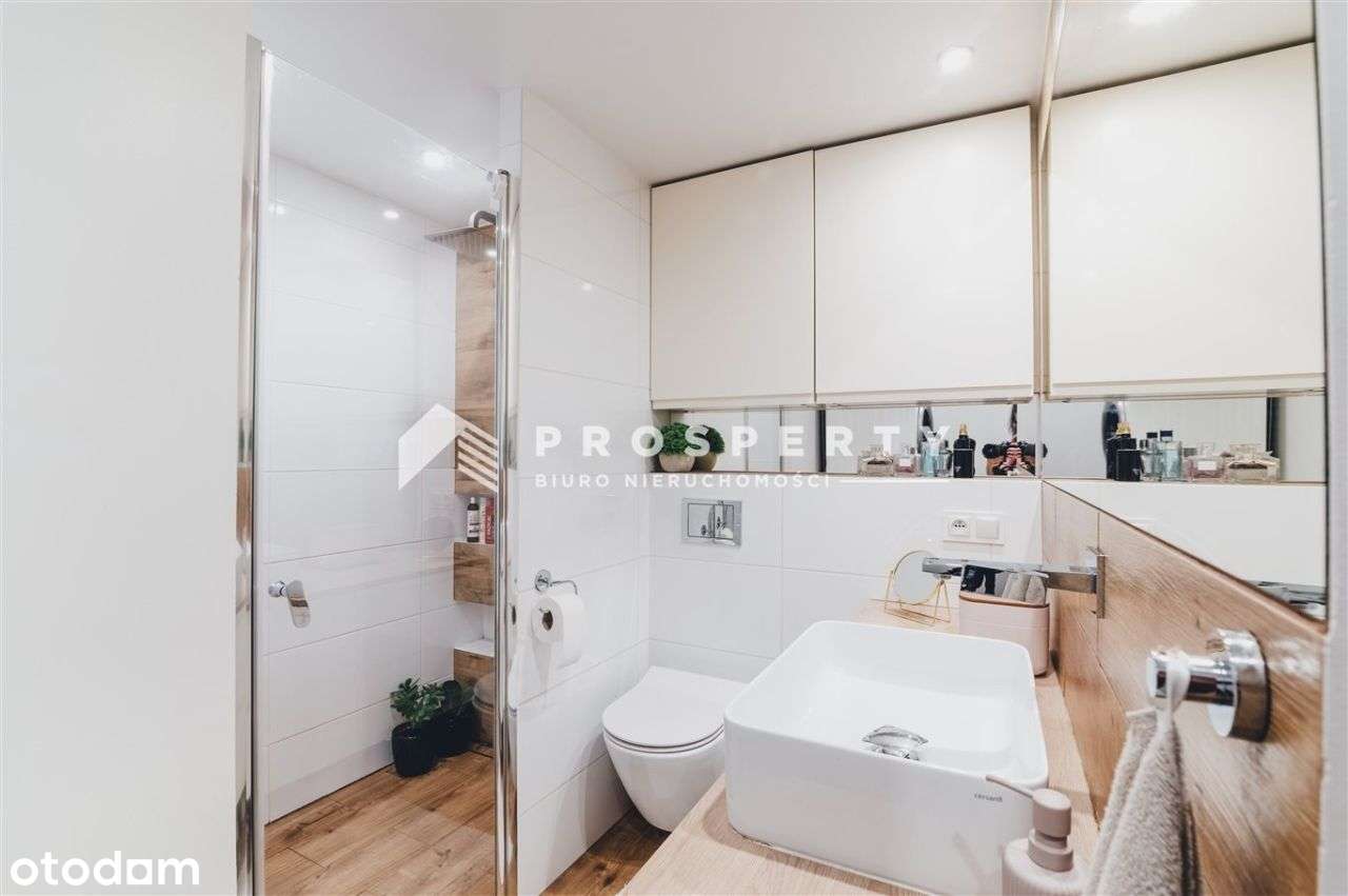 Funkcjonalny, piękny dom z ogrodem 328m2-14