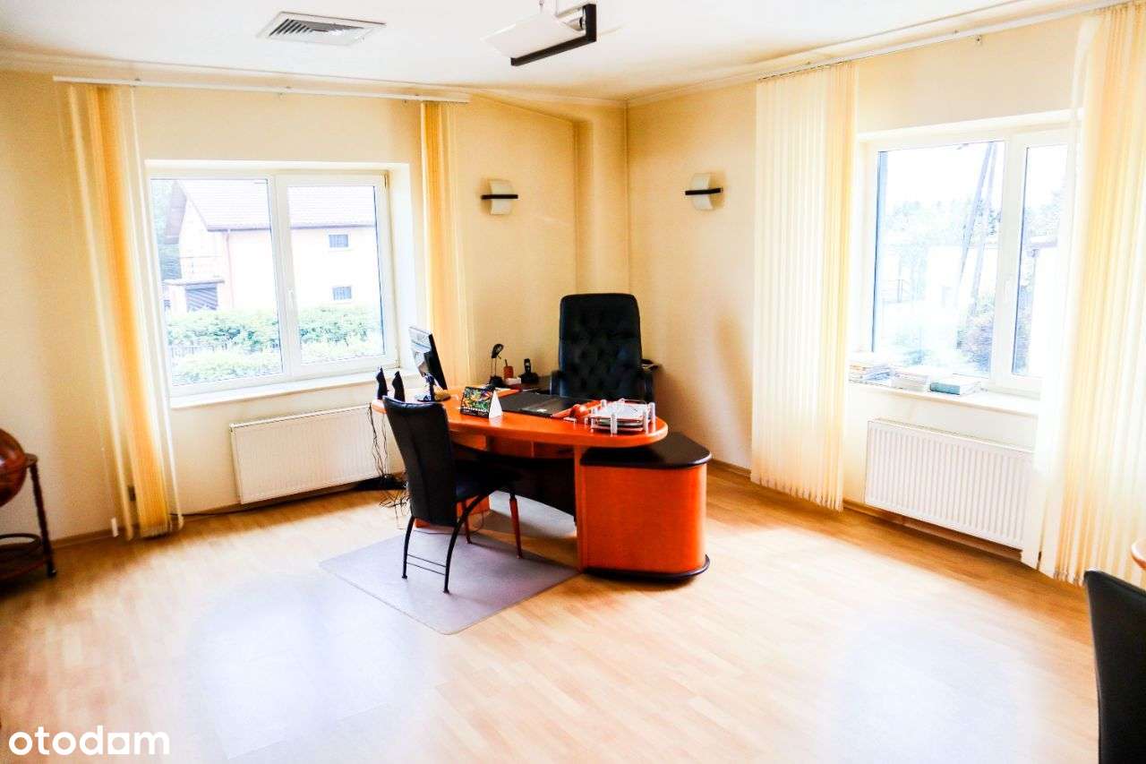 Budynek użytkowy na obrzeżach Opoczna-7