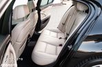 BMW Seria 5 525d xDrive Luxury Line - 26