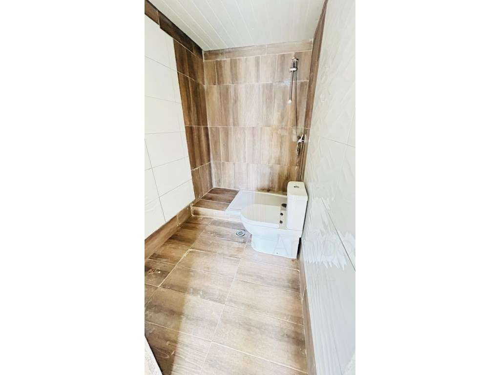 Moradia T3+1 na Lagoa de Albufeira-16