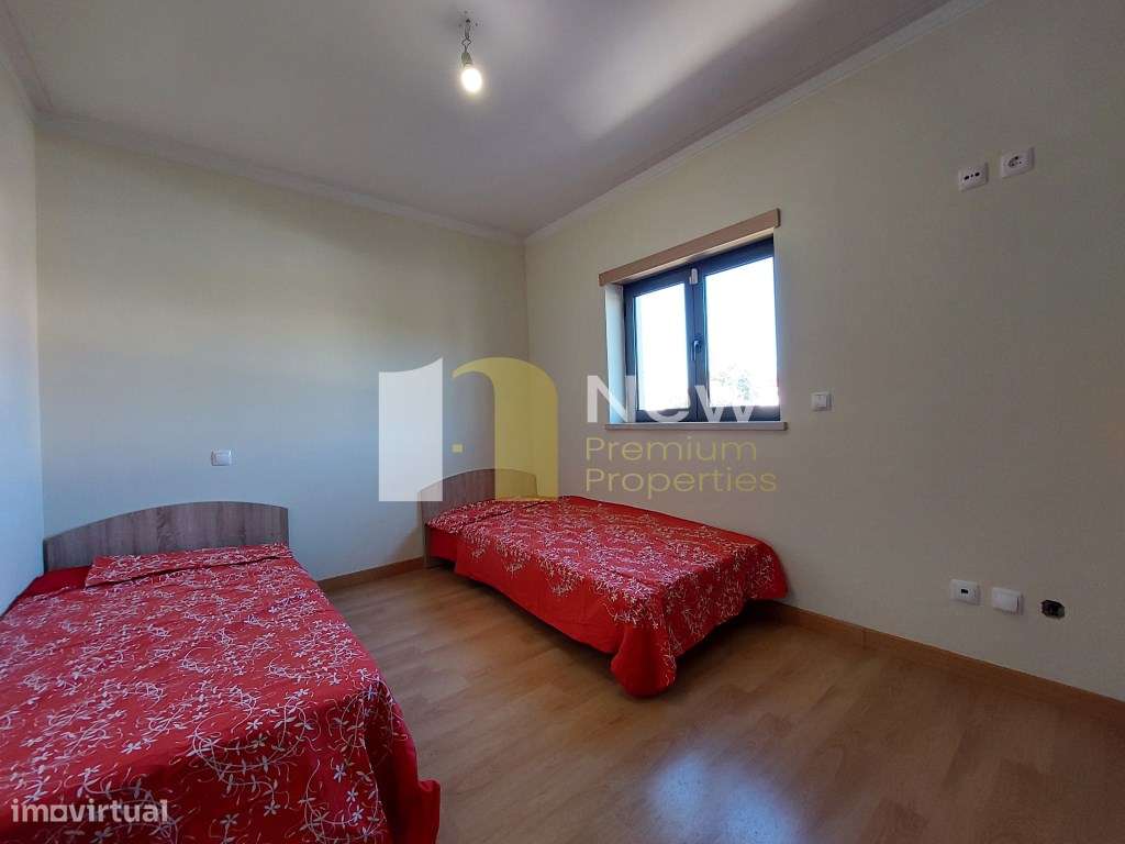 Moradia T4 em Casal dos Matos - Leiria.-26