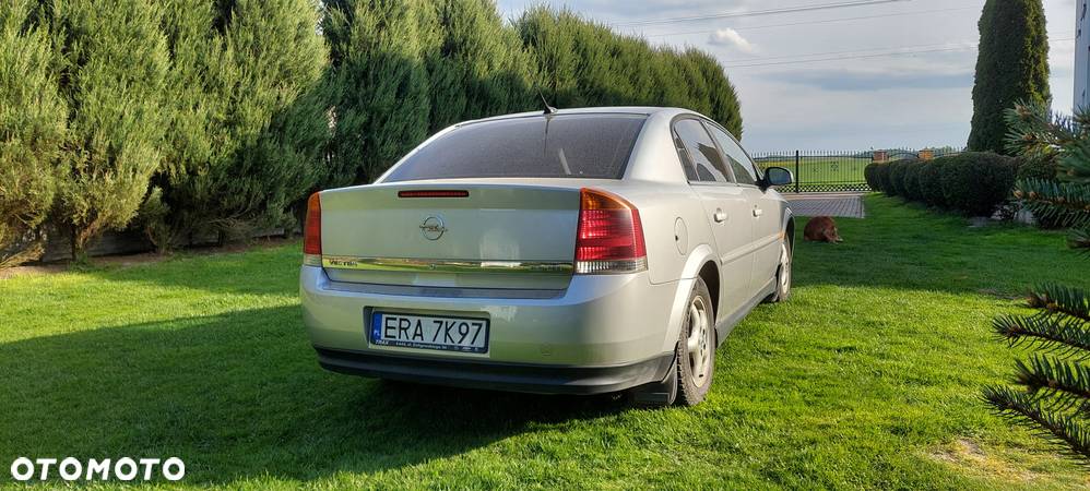 Opel Vectra 2.2 DTI Cosmo - 4