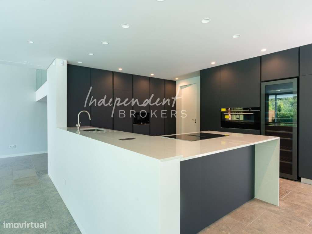 APARTAMENTO DUPLEX T4 COM PISCINA-10