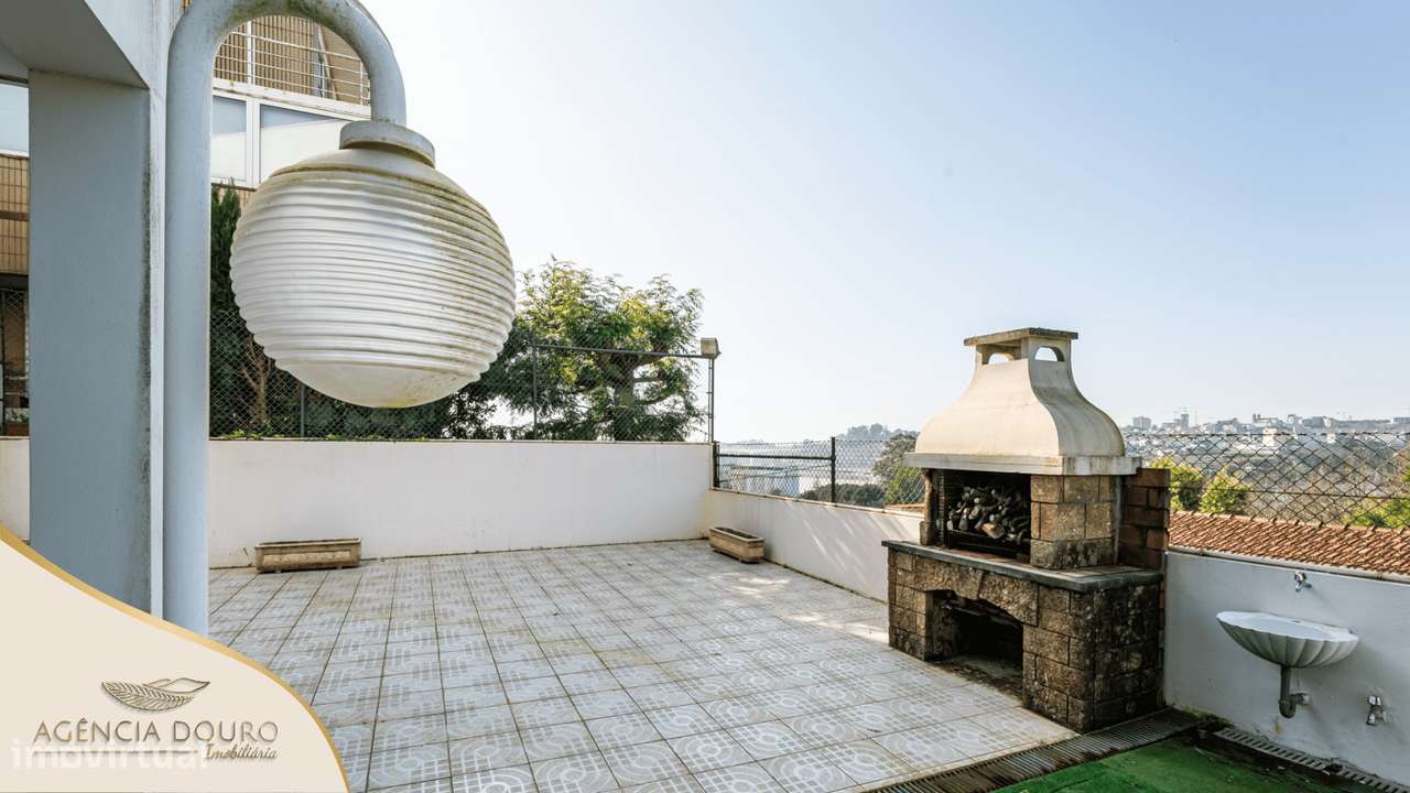 Moradia T5 com vistas Douro em Valbom, Gondomar-33