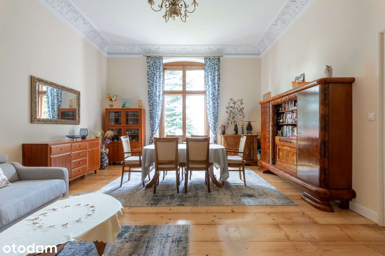 Unikatowe mieszkanie willowe dla konesera z dużym ogrodem-2