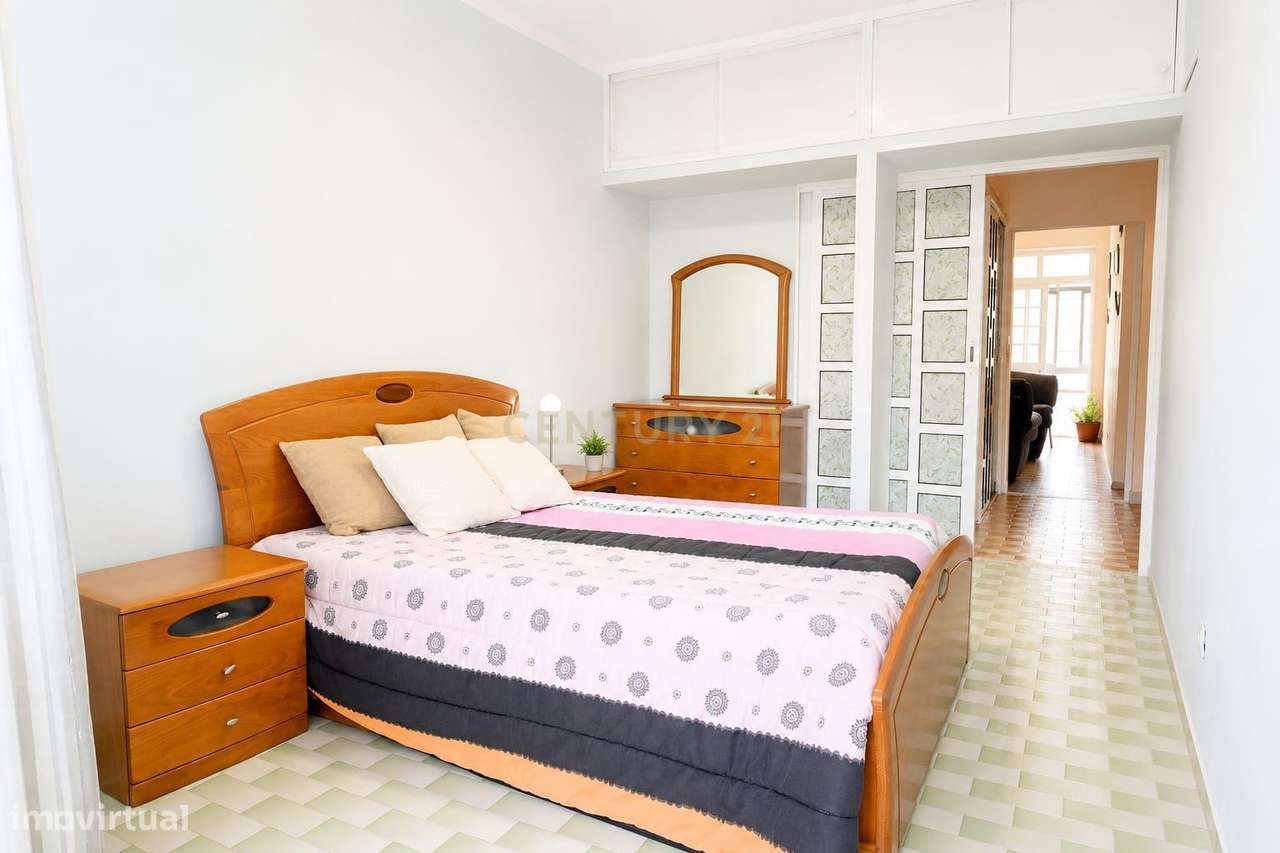 Apartamento T3 no Alto Seixalinho - Conforto, Luz e Potencial-3