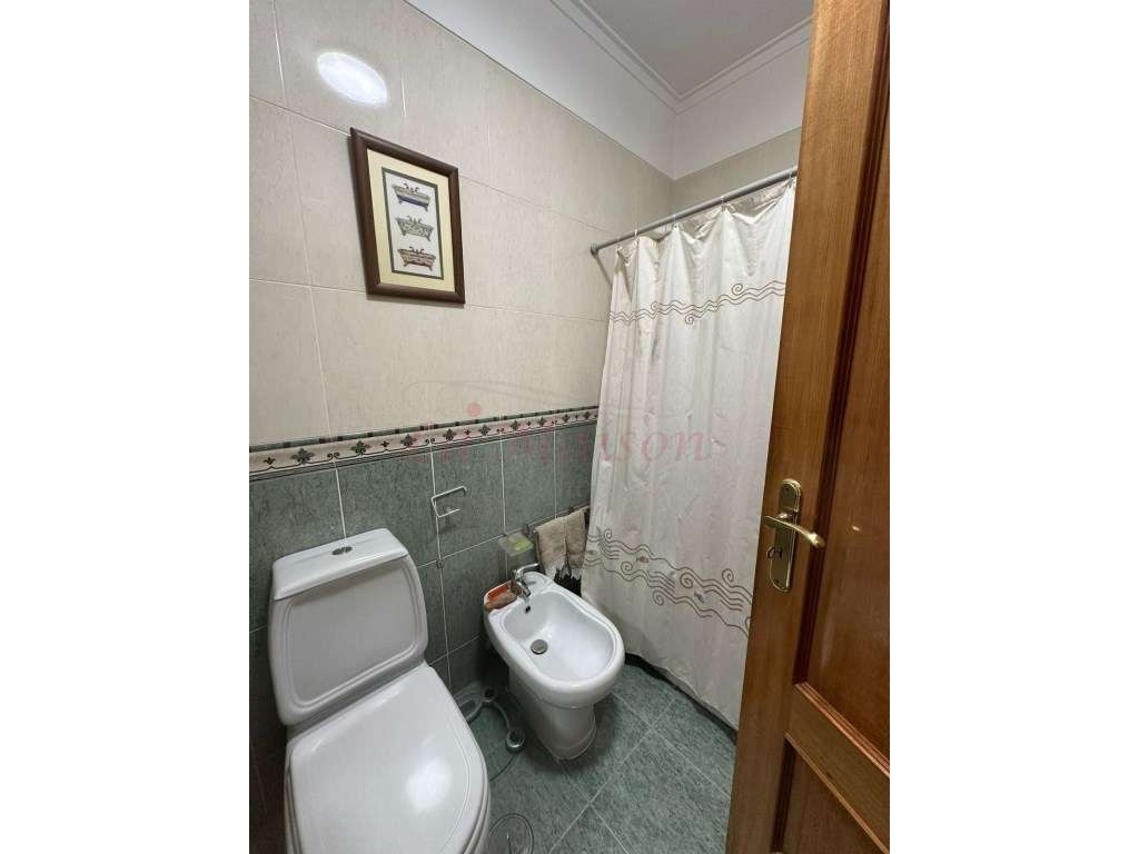 Magnífico Apartamento T3 com terraço no Centro de Loures-21