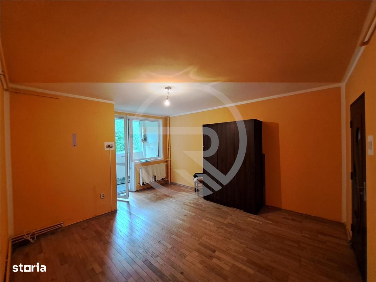 Apartament cu 1 camera, 28 mp utili, situat in cartierul Manastur!