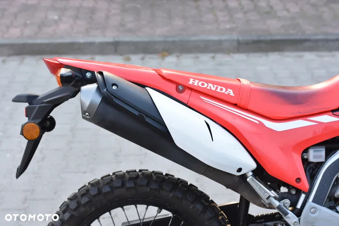 Honda CRF - 11