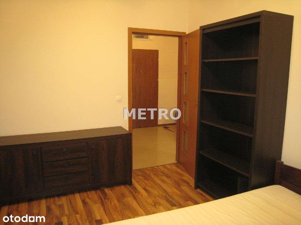 M-3 na sprzedaz ul.Traugutta Super oferta !-10