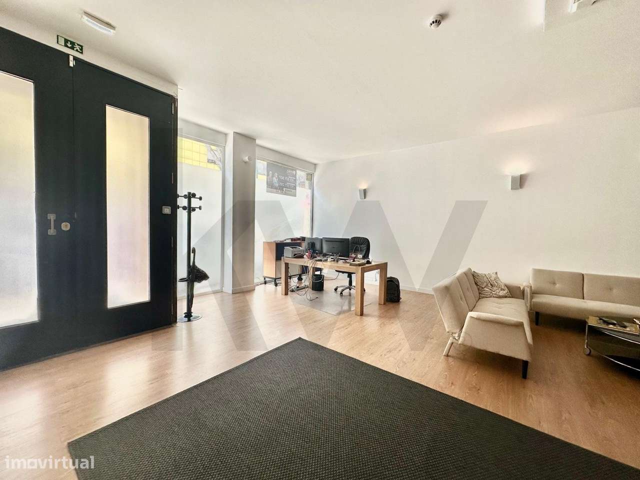 Escritório ou Loja com 245m2 mais garagem para 7 carros - Grande imagem: 3/30