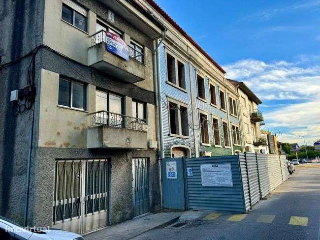 Prédio para venda em Maximinos, Sé e Cividade, Braga - Grande imagem: 1/18