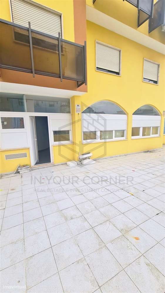 #Amadora #Investimento #Loja #EspaçoComercial #Negócio #Imobiliário #O-17
