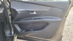 Peugeot 5008 1.5 BlueHDi Allure EAT8 - 38