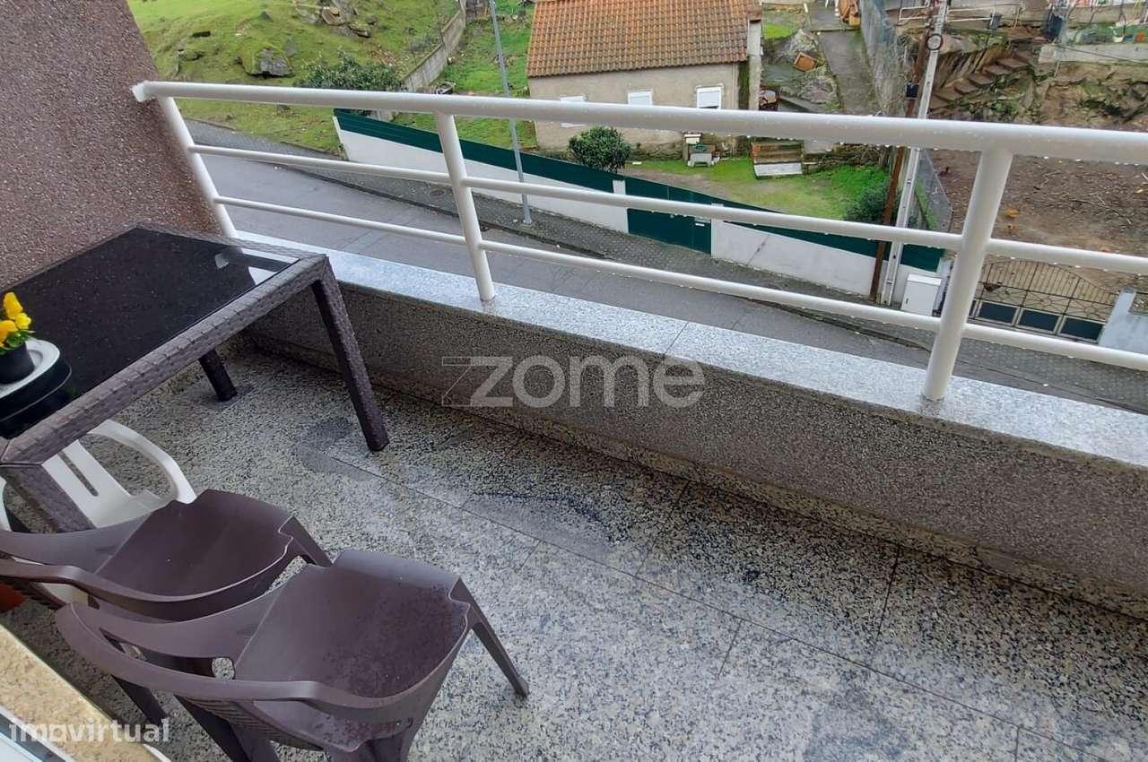 Excelente T3 com condominio fechado - Grande imagem: 4/24