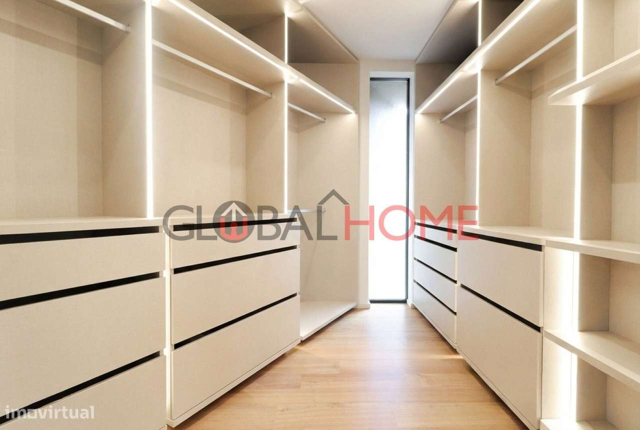 Moradia T5 com piscina na Quinta das Luzes-51