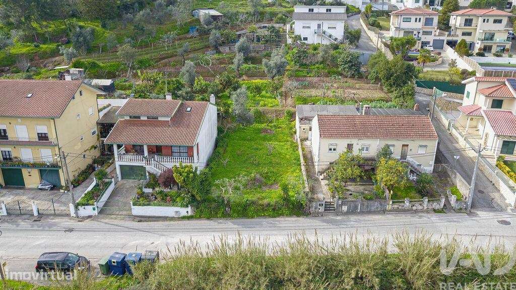 Terreno para construção em Santo António dos Olivais de 250,00 m2 - Grande imagem: 4/12